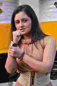 Contestant Rashmi Desai at the Khatron Ke Khiladi 6 pre-launch (2)